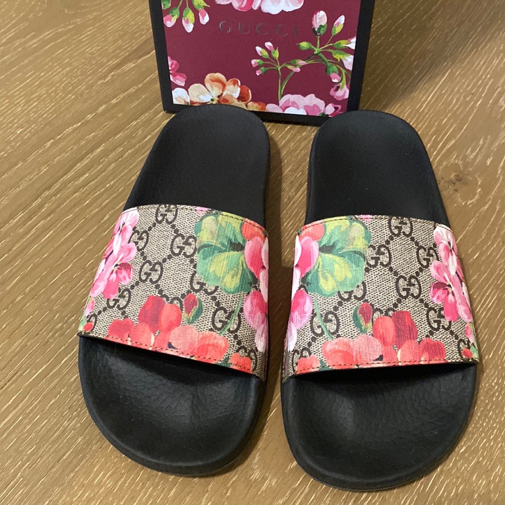 Gucci GG Bloom slide